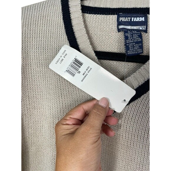 Phat‎ Farm Vintage Logo Letterman Style Mens V Neck Size XL Sweater Stone Wool - Picture 10 of 13